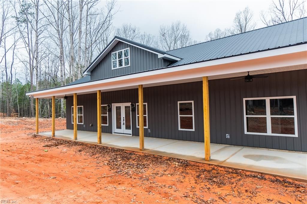 Photo of 7178 Ditchley Road, Gloucester, VA 23061 (MLS # 10611934)