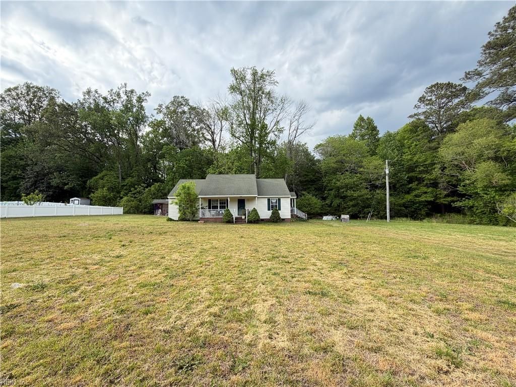 Photo of 5895 Spivey Run Road, Suffolk, VA 23438 (MLS # 10633378)