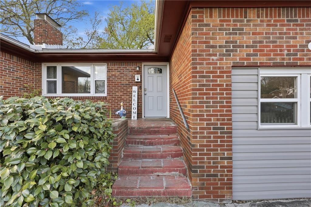 Photo of 3520 Arcadia Street, Norfolk, VA 23502 (MLS # 10628292)