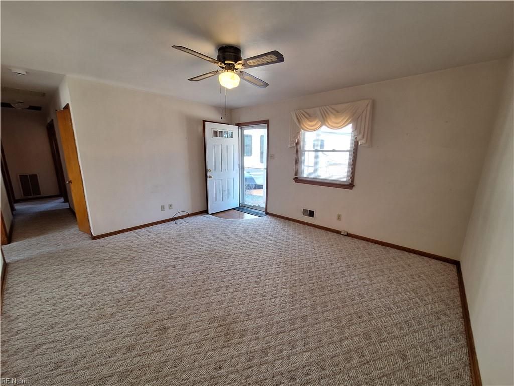 Photo of 1400 Misty Court, Chesapeake, VA 23323 (MLS # 10620212)