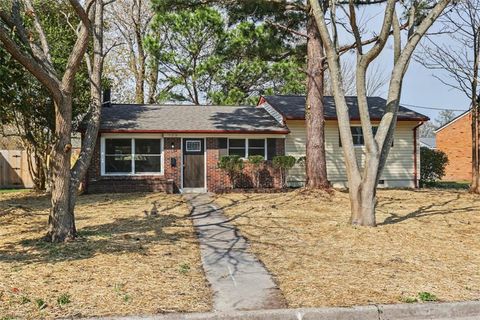 Photo of 723 Spruce Road, Newport News, VA 23601 (MLS # 10625187)