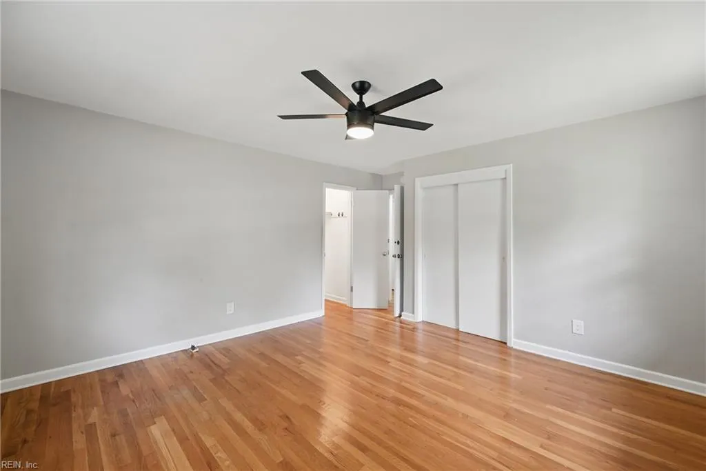 Norfolk, Virginia 23509, United States, 2 Bedrooms Bedrooms, ,1 BathroomBathrooms,Residential,Pending,128060