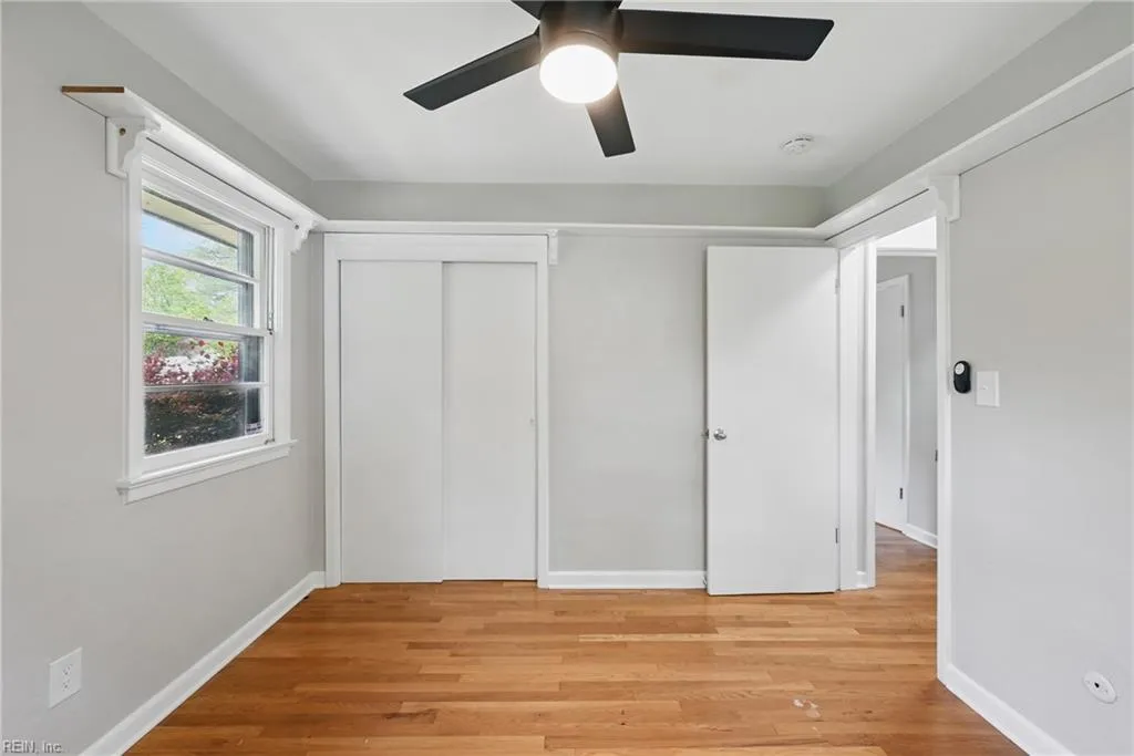 Norfolk, Virginia 23509, United States, 2 Bedrooms Bedrooms, ,1 BathroomBathrooms,Residential,Pending,128060