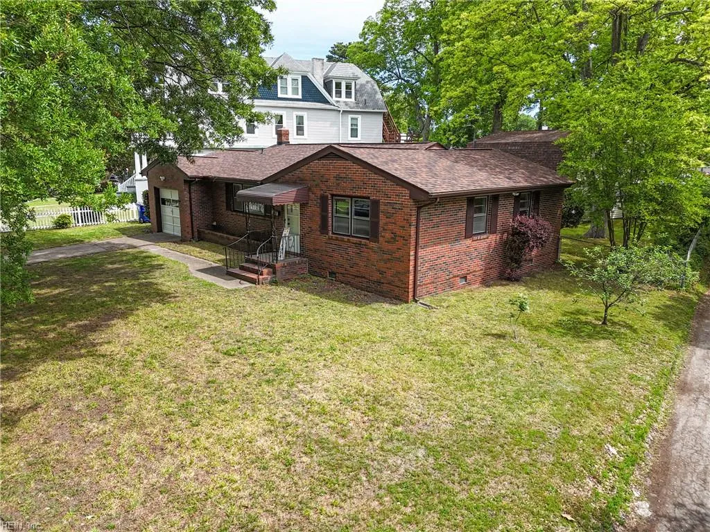 Norfolk, Virginia 23509, United States, 2 Bedrooms Bedrooms, ,1 BathroomBathrooms,Residential,Pending,128060