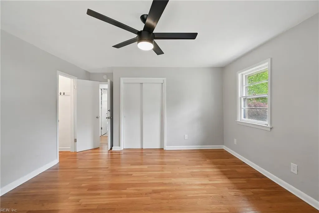 Norfolk, Virginia 23509, United States, 2 Bedrooms Bedrooms, ,1 BathroomBathrooms,Residential,Pending,128060