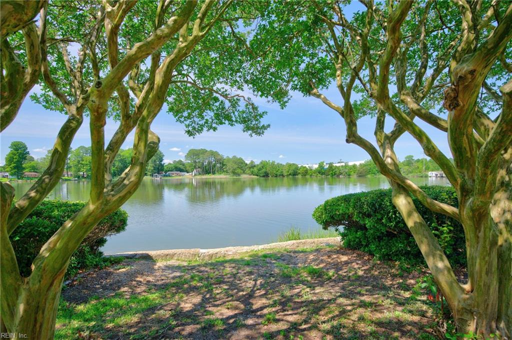 Photo of 4734 Race Street, Portsmouth, VA 23707 (MLS # 10642127)