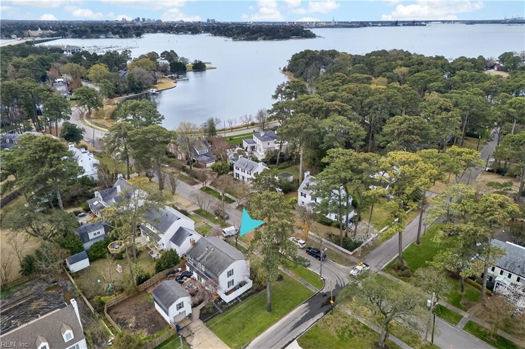 Photo of 7640 Argyle Avenue, Norfolk, VA 23505 (MLS # 10625601)