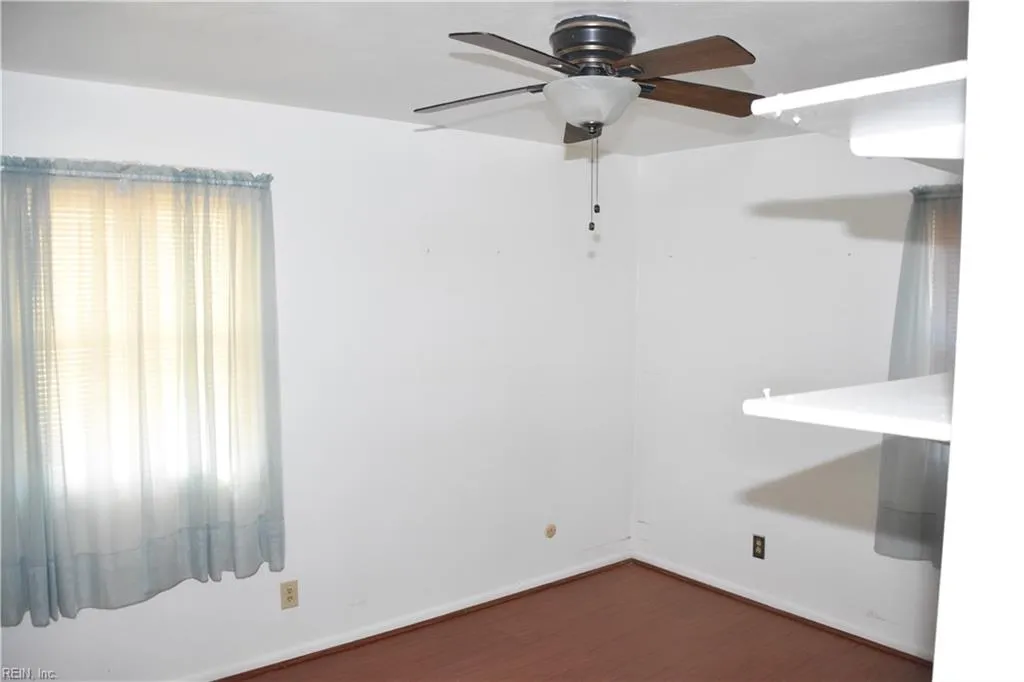 Portsmouth, Virginia 23701, United States, 4 Bedrooms Bedrooms, ,2 BathroomsBathrooms,Residential,Active,5983