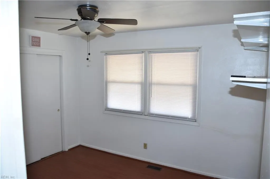 Portsmouth, Virginia 23701, United States, 4 Bedrooms Bedrooms, ,2 BathroomsBathrooms,Residential,Active,5983