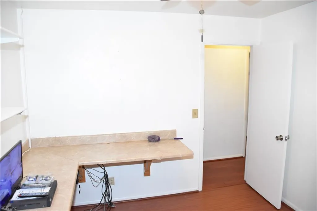 Portsmouth, Virginia 23701, United States, 4 Bedrooms Bedrooms, ,2 BathroomsBathrooms,Residential,Active,5983