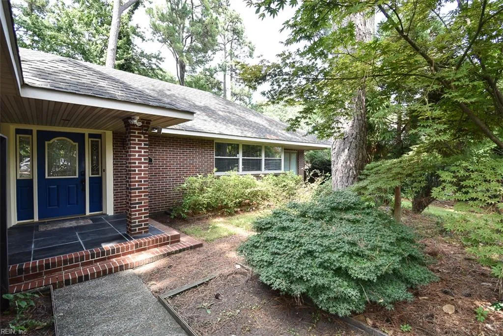 Norfolk, Virginia 23505, United States, 4 Bedrooms Bedrooms, ,3 BathroomsBathrooms,Residential,Active,178108