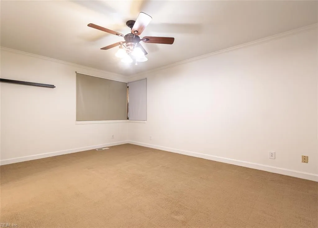 Norfolk, Virginia 23505, United States, 4 Bedrooms Bedrooms, ,3 BathroomsBathrooms,Residential,Active,178108