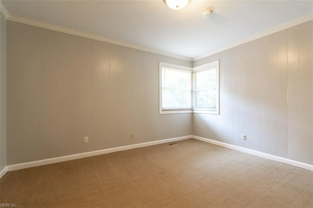 Norfolk, Virginia 23505, United States, 4 Bedrooms Bedrooms, ,3 BathroomsBathrooms,Residential,Active,178108