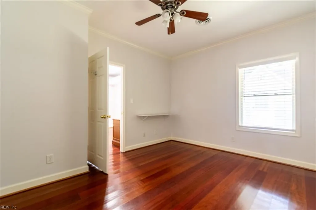 Norfolk, Virginia 23505, United States, 4 Bedrooms Bedrooms, ,3 BathroomsBathrooms,Residential,Active,178108