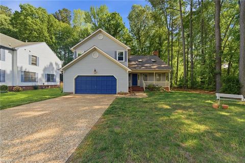 Photo of 100 Blacksmith Arch, Yorktown, VA 23693 (MLS # 10631006)