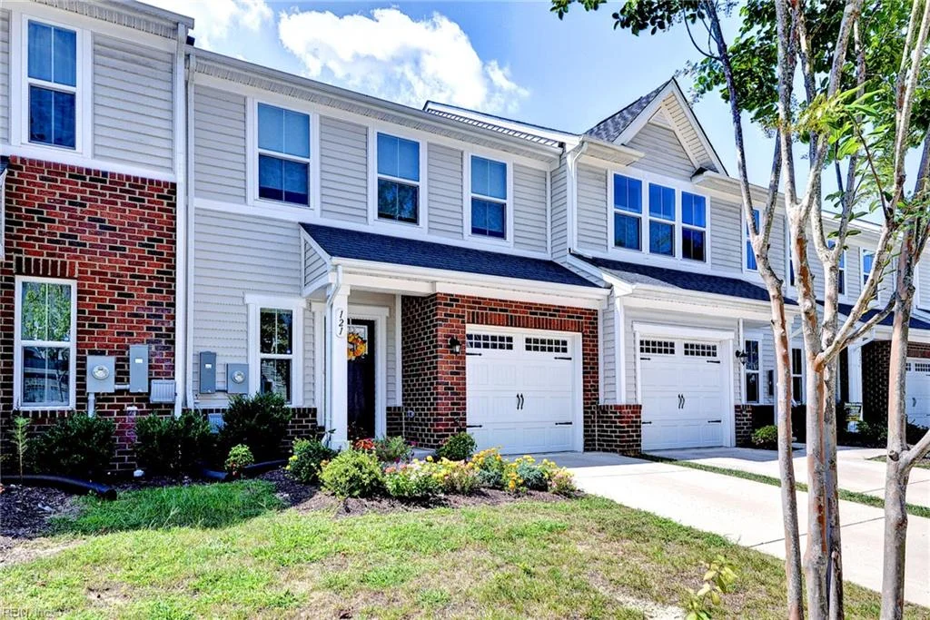 121 De La Warr Arch, Williamsburg, VA, 23185