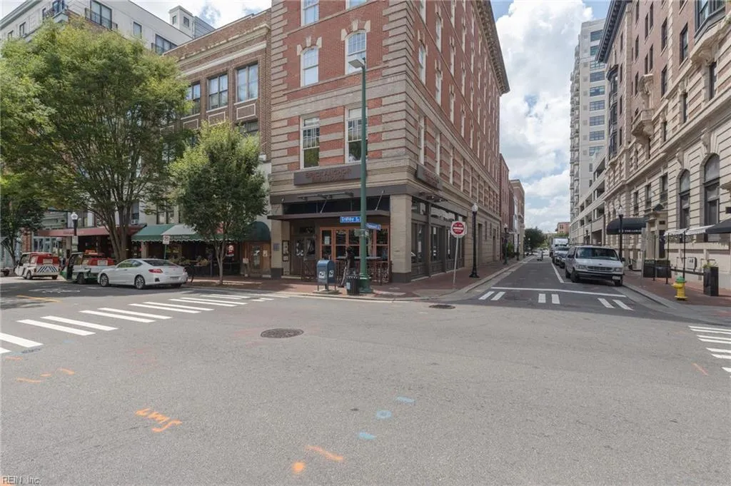 Norfolk, Virginia 23510, United States, 1 Bedroom Bedrooms, ,1 BathroomBathrooms,Residential,Active,34076