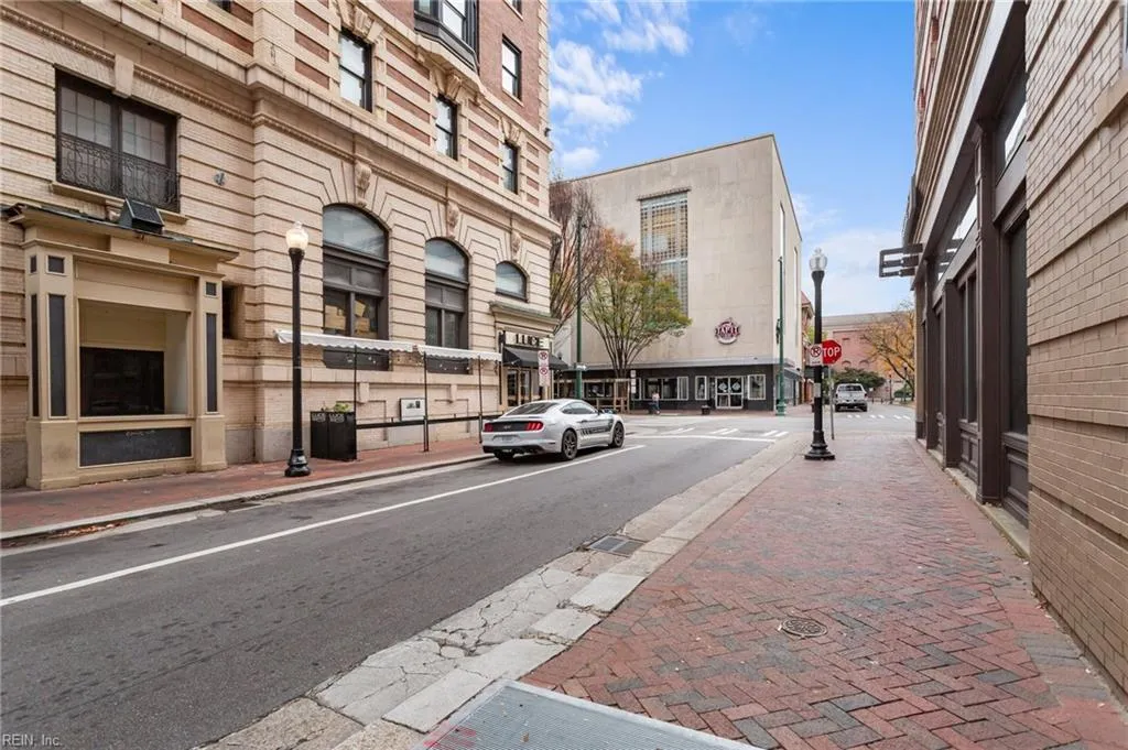 Norfolk, Virginia 23510, United States, 1 Bedroom Bedrooms, ,1 BathroomBathrooms,Residential,Active,34076