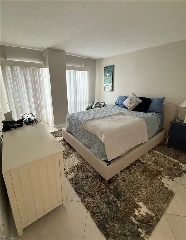 Virginia Beach, Virginia 23451, United States, 1 Bedroom Bedrooms, ,1 BathroomBathrooms,Residential,Active,217348