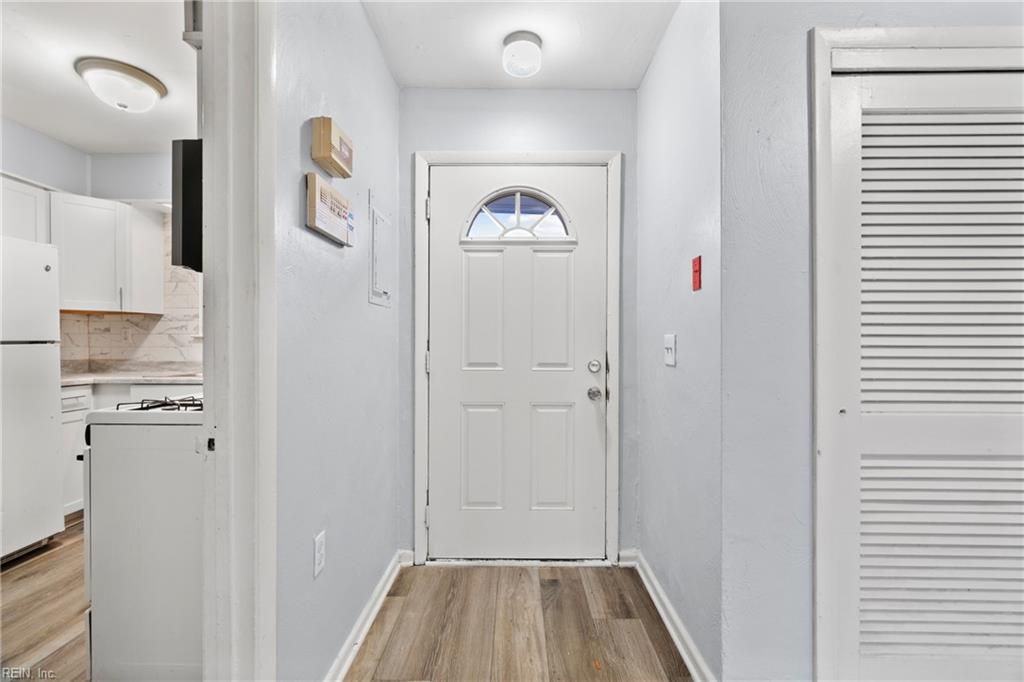 Photo of 918 Appomattox Street, Norfolk, VA 23523 (MLS # 10640740)