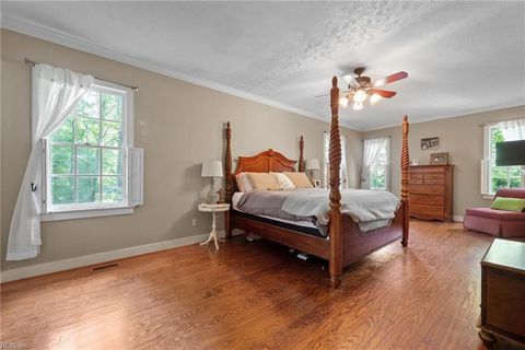 Single Family Residence in Williamsburg VA 128 Deal 17.jpg