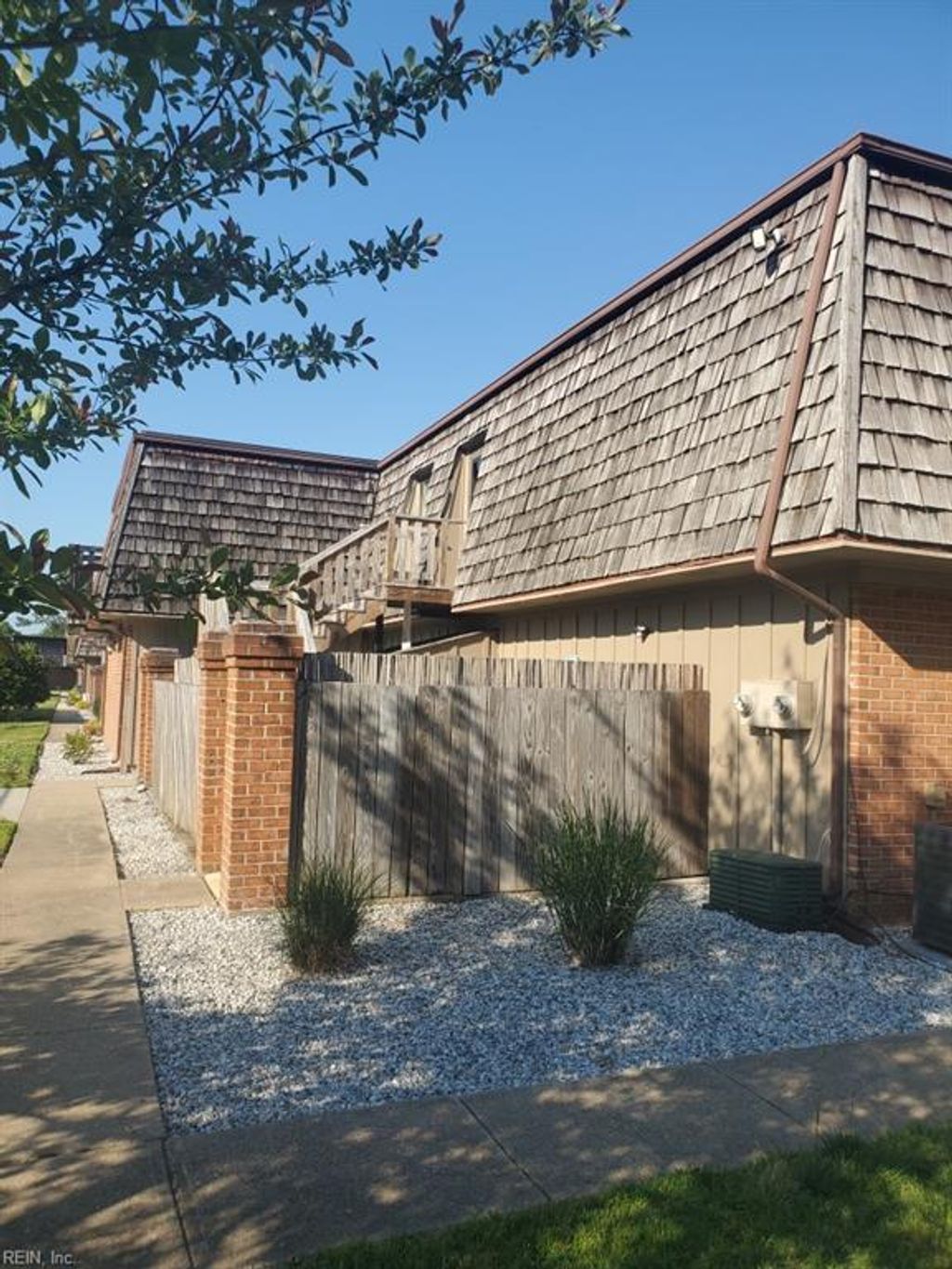 Photo of 147 Saw Grass Bend, Virginia Beach, VA 23451 (MLS # 10635535)