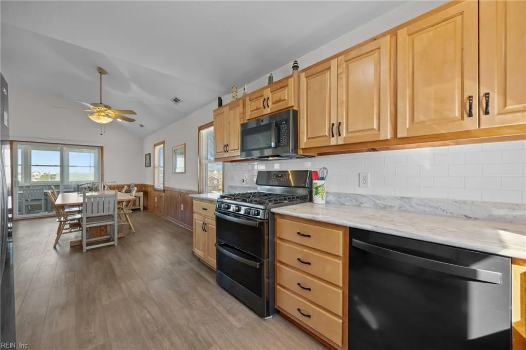 Kill Devil Hills, North Carolina 27948, United States, 4 Bedrooms Bedrooms, ,4 BathroomsBathrooms,Residential,Active,234482