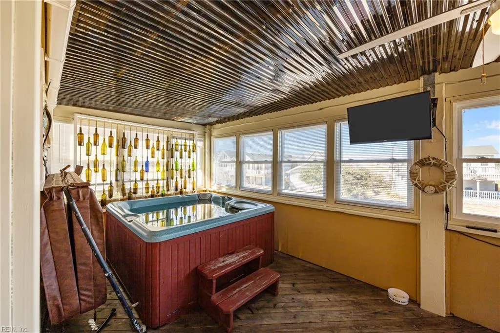 Kill Devil Hills, North Carolina 27948, United States, 4 Bedrooms Bedrooms, ,4 BathroomsBathrooms,Residential,Active,234482