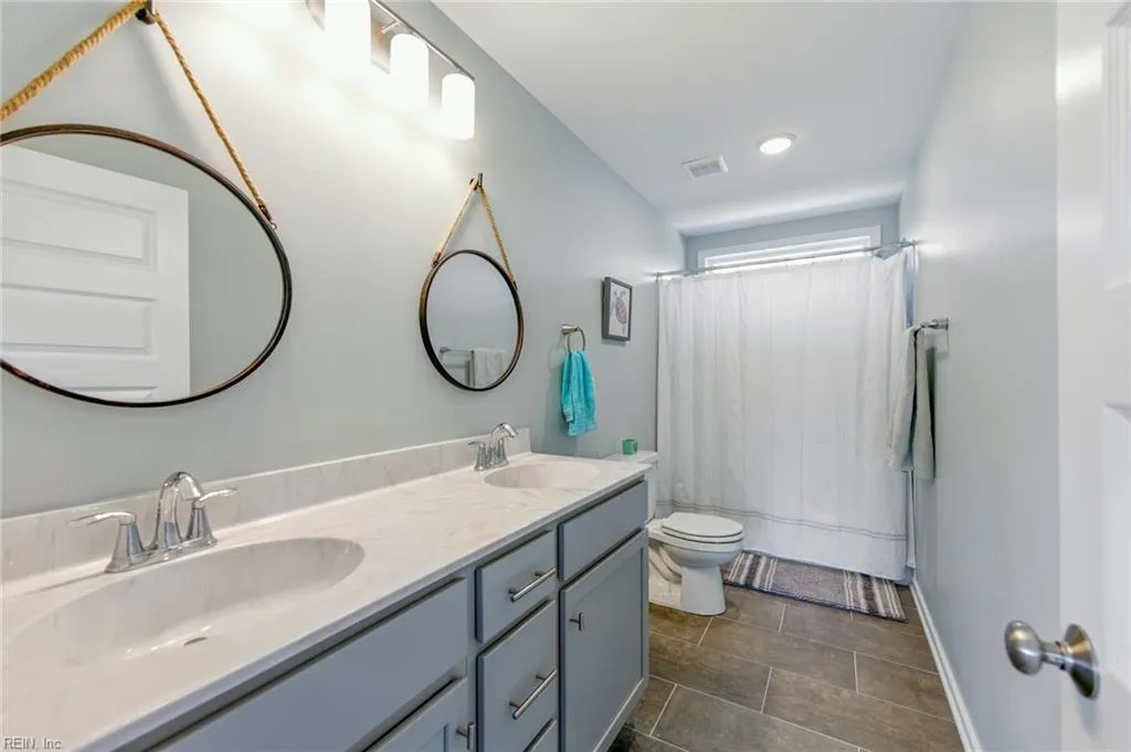 Midlothian, Virginia 23112, United States, 4 Bedrooms Bedrooms, ,3 BathroomsBathrooms,Residential,Active,95714