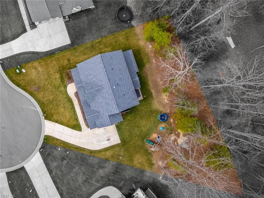 Midlothian, Virginia 23112, United States, 4 Bedrooms Bedrooms, ,3 BathroomsBathrooms,Residential,Active,95714