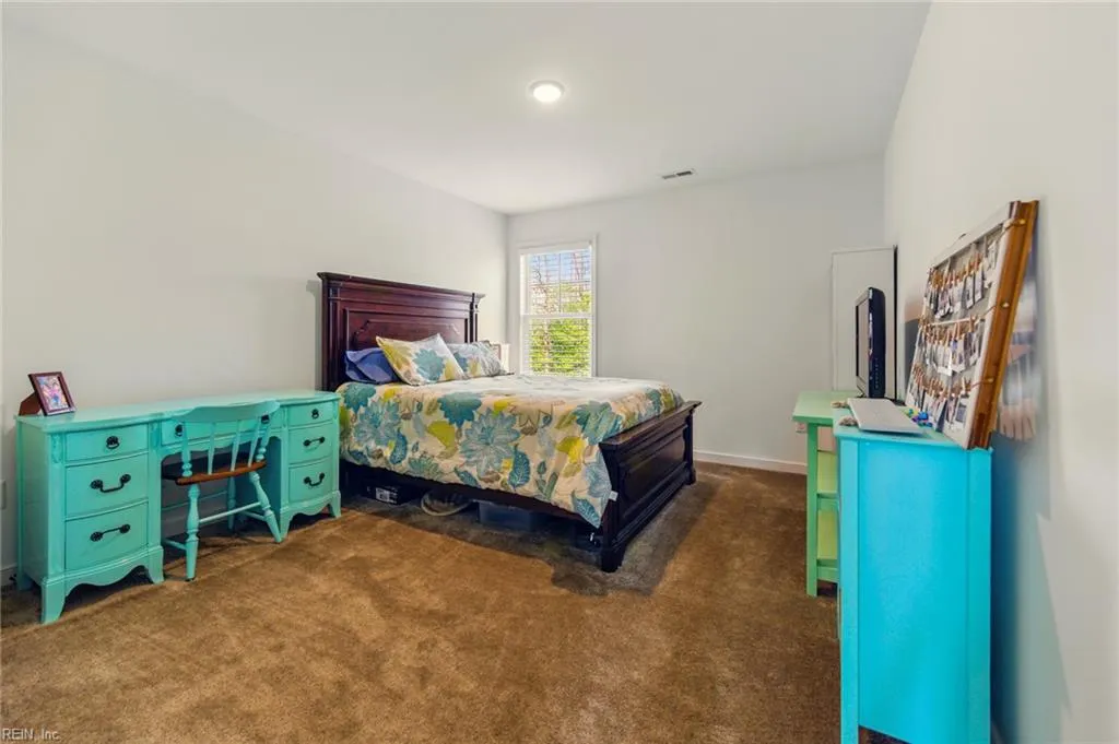 Midlothian, Virginia 23112, United States, 4 Bedrooms Bedrooms, ,3 BathroomsBathrooms,Residential,Active,95714