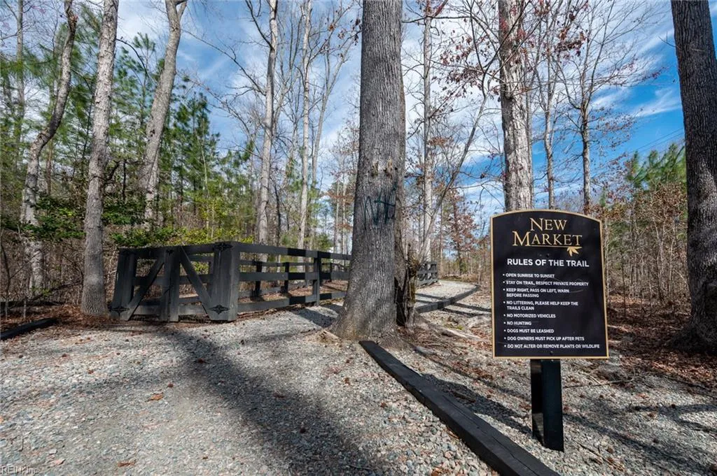 Midlothian, Virginia 23112, United States, 4 Bedrooms Bedrooms, ,3 BathroomsBathrooms,Residential,Active,95714