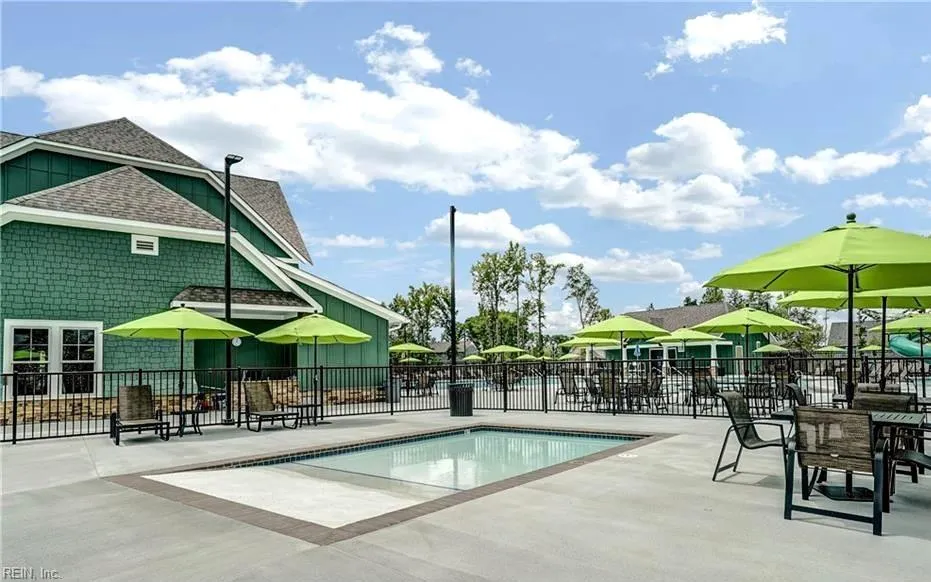 Midlothian, Virginia 23112, United States, 4 Bedrooms Bedrooms, ,3 BathroomsBathrooms,Residential,Active,95714