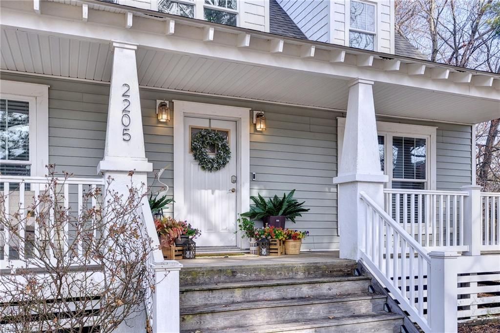 Photo of 2205 Seaford Road, Seaford, VA 23696 (MLS # 10638658)