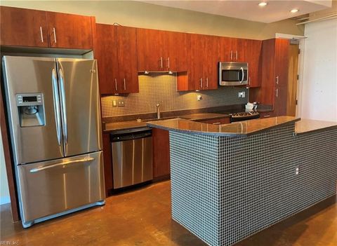 Photo of 415 Saint Pauls Boulevard #609, Norfolk, VA 23510 (MLS # 10636986)