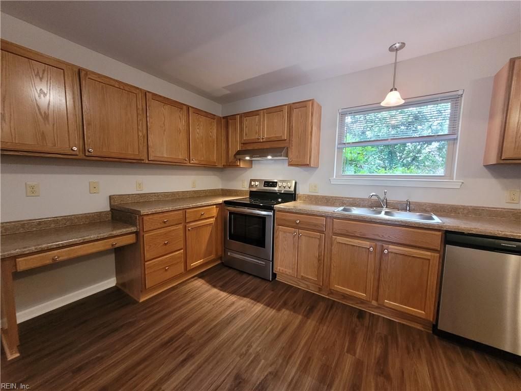 Photo of 821 Hanover Drive, Virginia Beach, VA 23464 (MLS # 10630041)