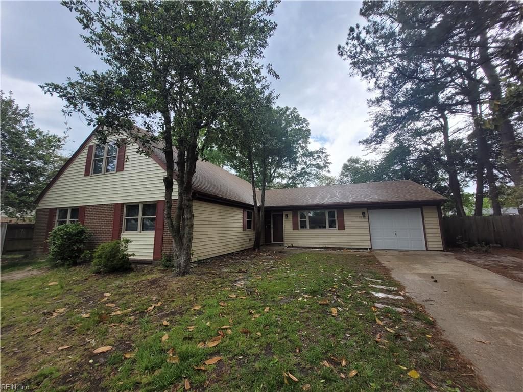 Photo of 821 Hanover Drive, Virginia Beach, VA 23464 (MLS # 10630041)