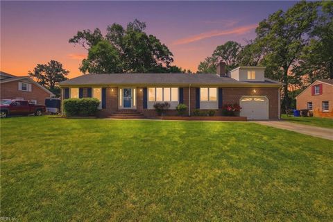 Photo of 180 Yorkshire Road, Portsmouth, VA 23701 (MLS # 10631200)