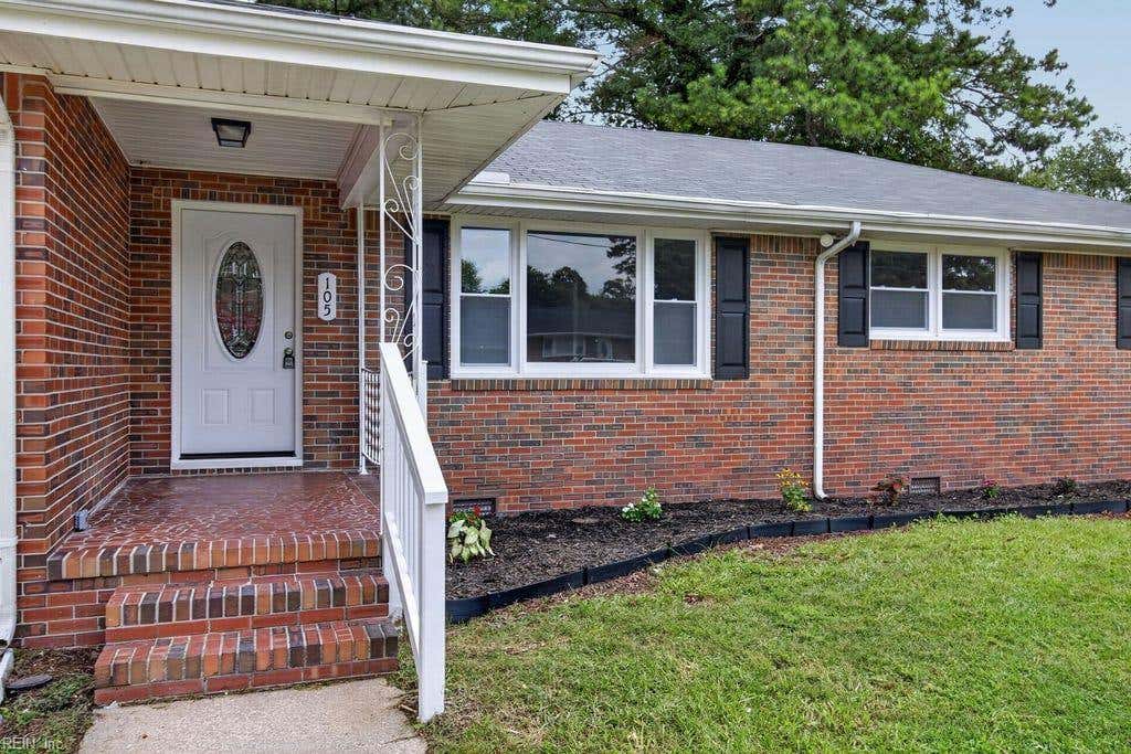 Photo of 105 Cottonwood Lane, Chesapeake, VA 23320 (MLS # 10646690)