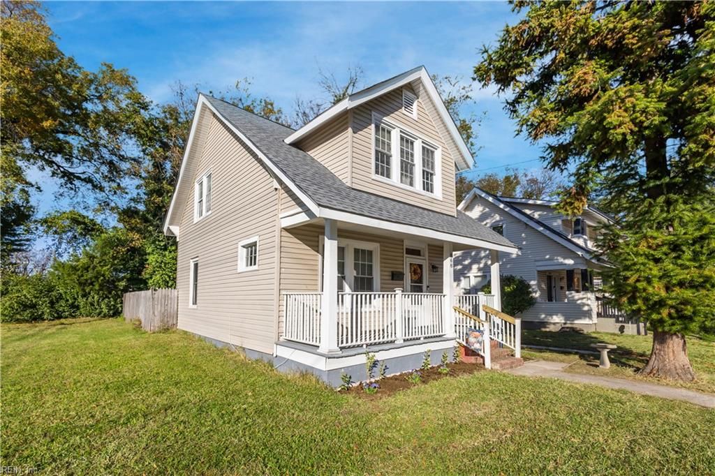 Photo of 868 W 36th Street, Norfolk, VA 23508 (MLS # 10610163)