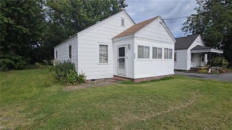 Photo of 4210 Bainbridge Boulevard, Chesapeake, VA 23324 (MLS # 10618278)