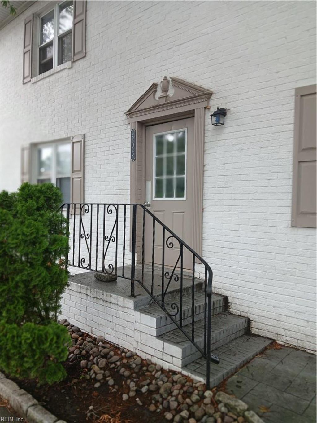 Photo of 603 Raleigh Avenue #4, Norfolk, VA 23507 (MLS # 10636554)