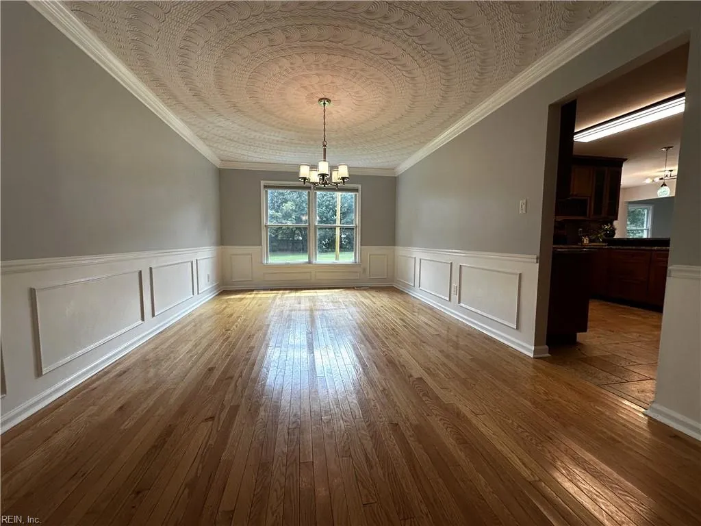 Chesapeake, Virginia 23322, United States, 4 Bedrooms Bedrooms, ,3 BathroomsBathrooms,Residential,Pending,199703