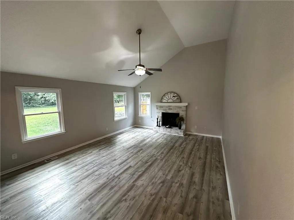 Chesapeake, Virginia 23322, United States, 4 Bedrooms Bedrooms, ,3 BathroomsBathrooms,Residential,Pending,199703