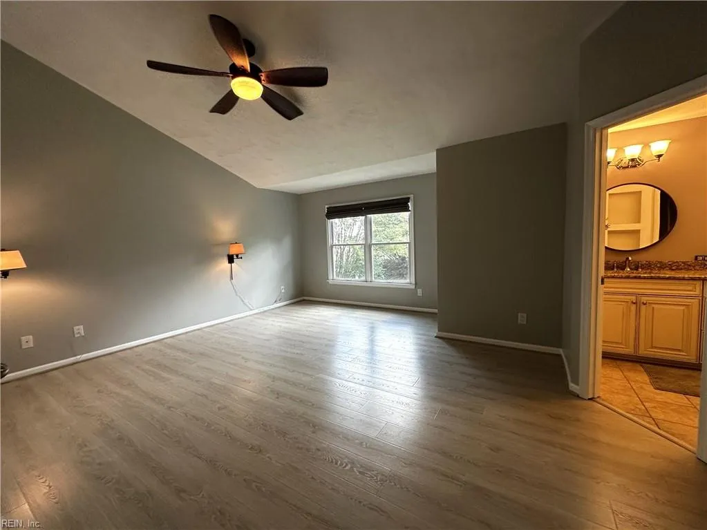 Chesapeake, Virginia 23322, United States, 4 Bedrooms Bedrooms, ,3 BathroomsBathrooms,Residential,Pending,199703