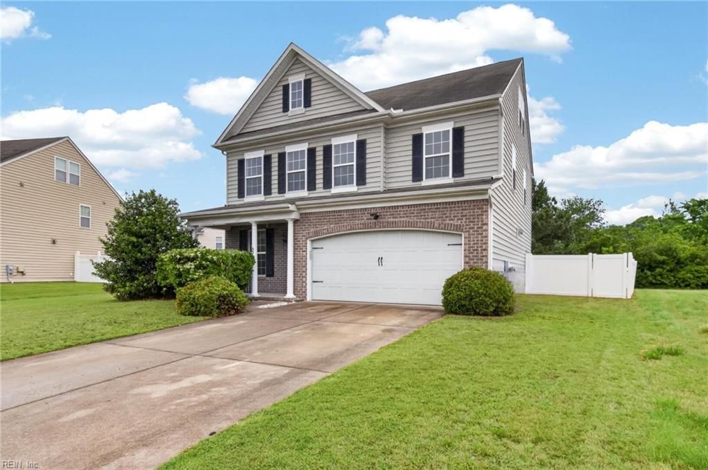 Photo of 45 Hampshire Glen Parkway, Hampton, VA 23669 (MLS # 10634054)