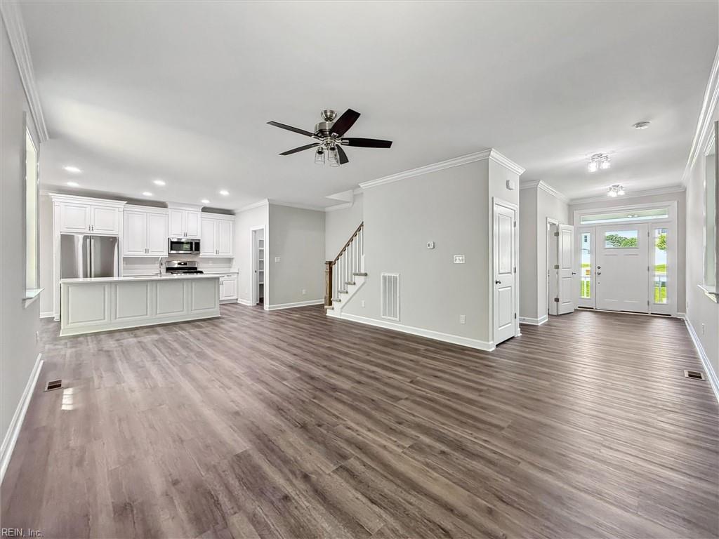 206 Loon CT