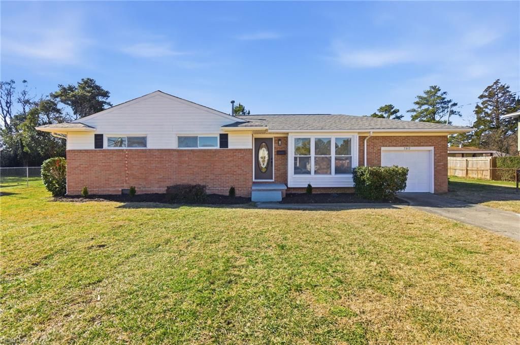 Photo of 7917 Walters Drive, Norfolk, VA 23518 (MLS # 10617217)