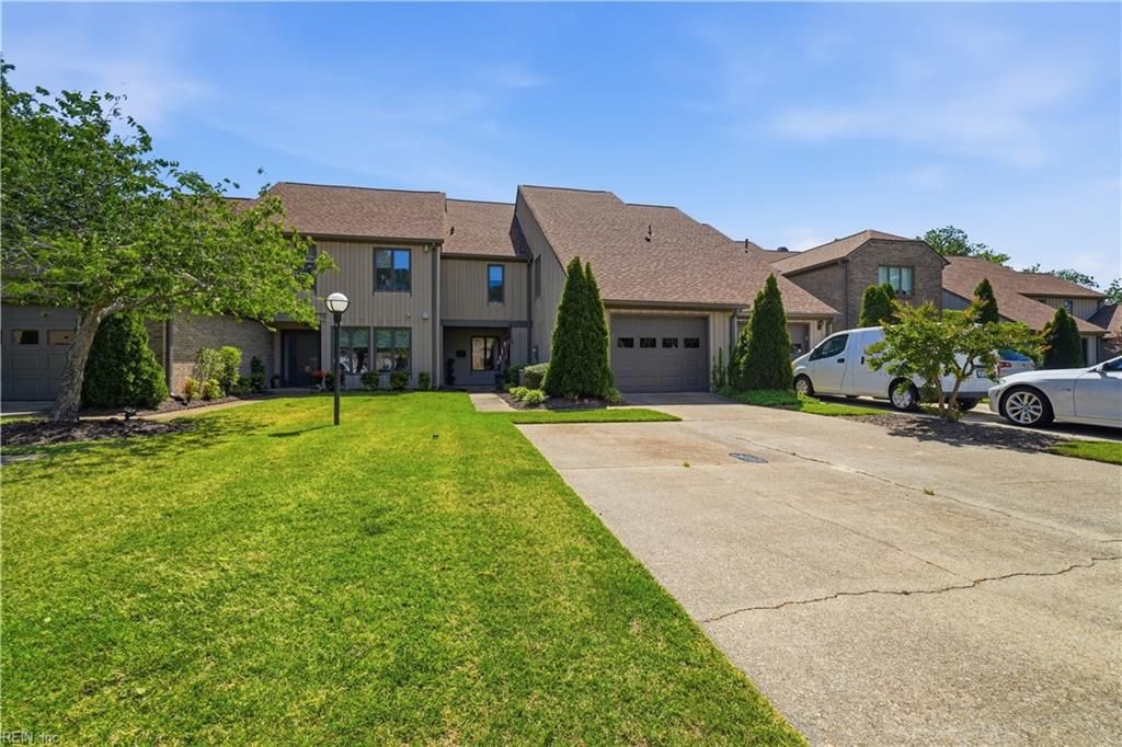 Photo of 4291 Hatton Point Lane, Portsmouth, VA 23703 (MLS # 10602379)