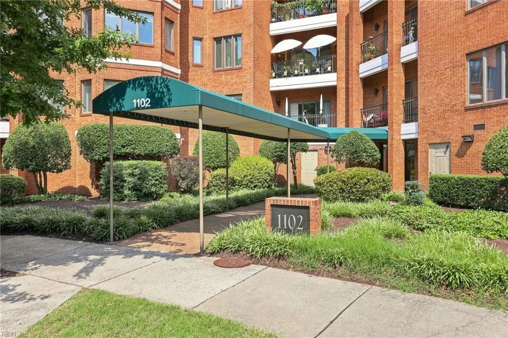 1102 Botetourt Gardens Unit B1, Norfolk, VA, 23507
